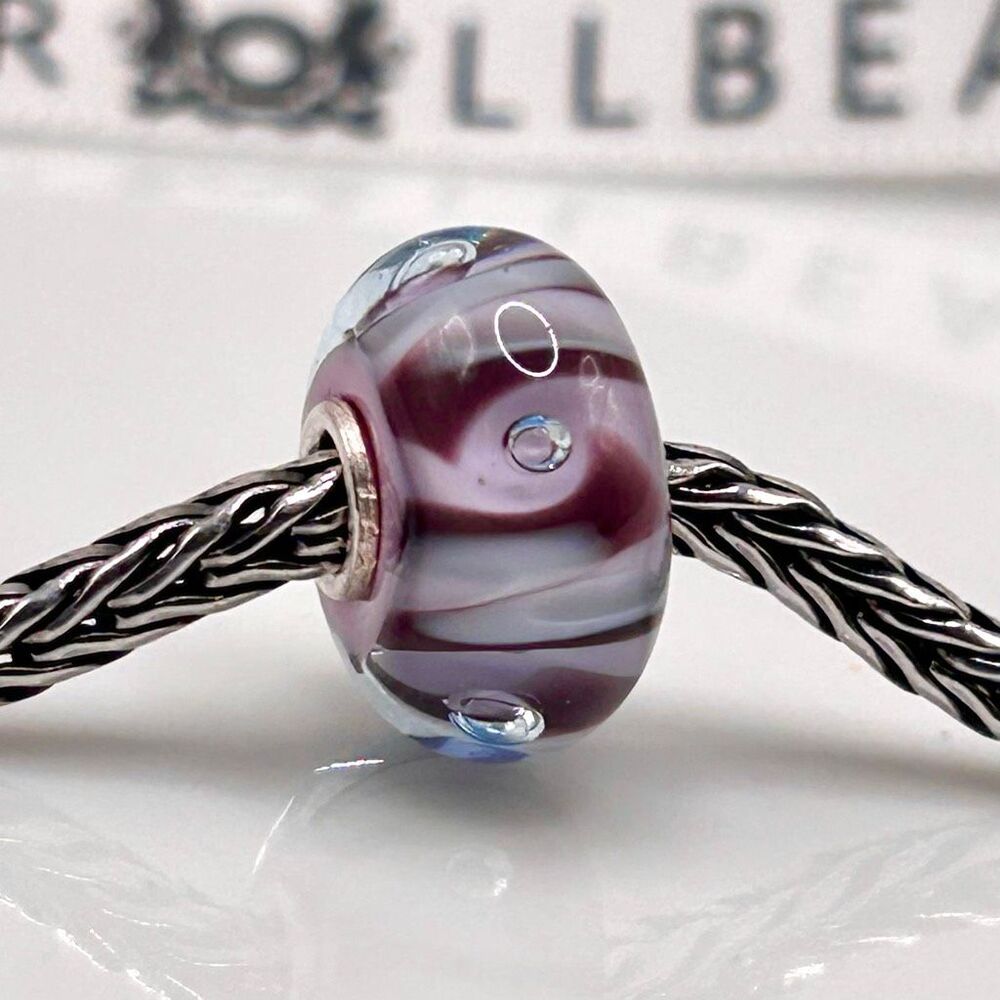 TROLLBEADS Whirling Adventure LAA 925S NEW! Blue Glass o Shades of Purple Swirls - Picture 2 of 4